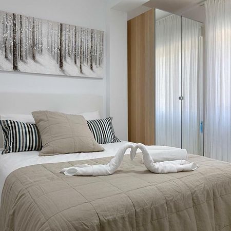 Suncity Top Flats Maria Malaga Exterior photo